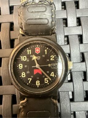 Vintage Swiss Army Marlboro Adventure Team Black Dial Quartz Watch Untested